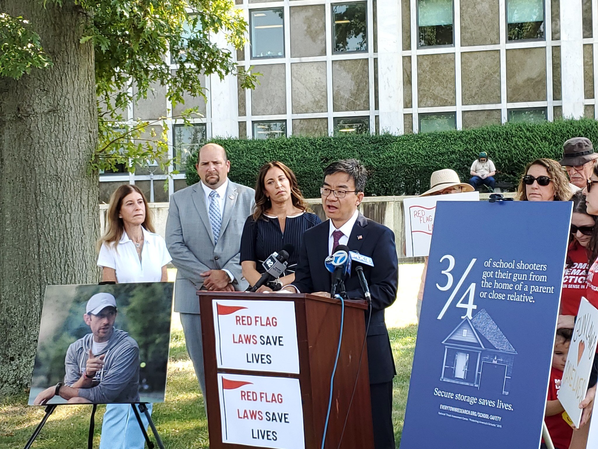 I was proud to stand alongside fellow Guns Sense Candidates Seth Kozlow and Alexis Pace at a press conference this afternoon to listen to harrowing and powerful testimonies from gun violence survivors and activists, as we advocated for stronger enfor