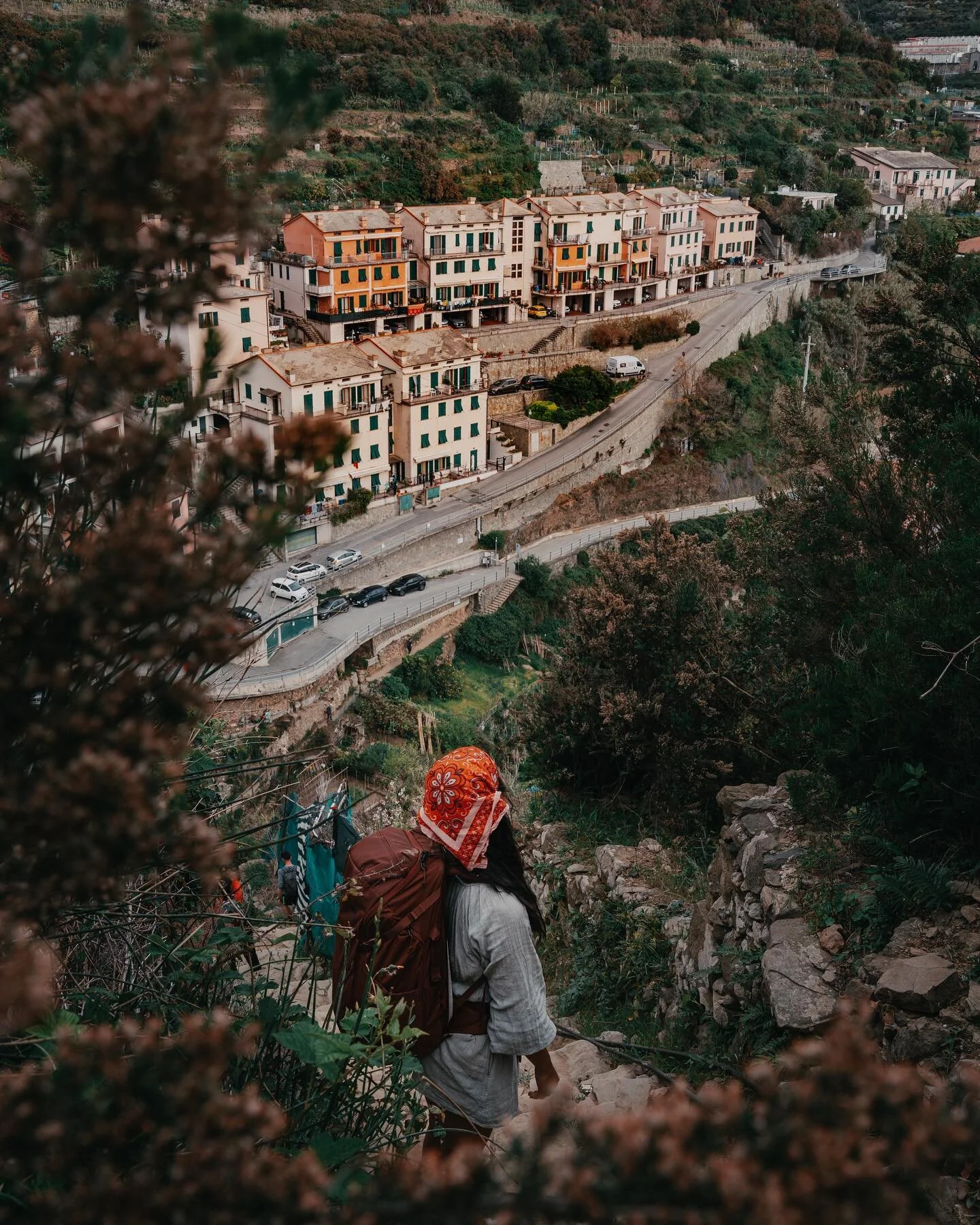A little OOO in Crete at the moment, so here&rsquo;s a throwback of a hike in Cinque Terre as well as a few things I wish I knew before we went:

✨Bring decent shoes: for some reason I assumed that the hikes in Cinque Terre would be a breeze, but it 