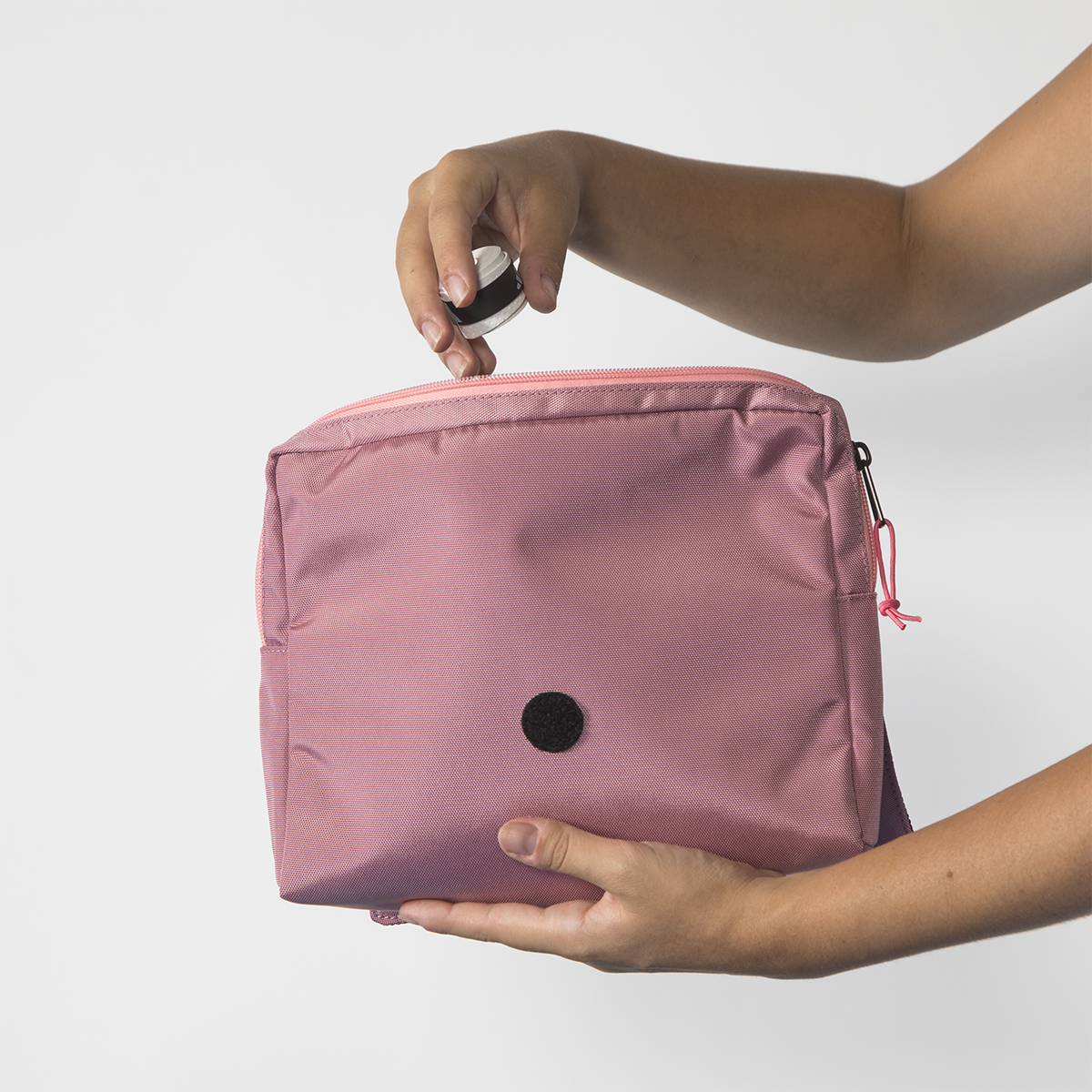 ACCESORY BAG 2026_AB5NA5U17_3.png