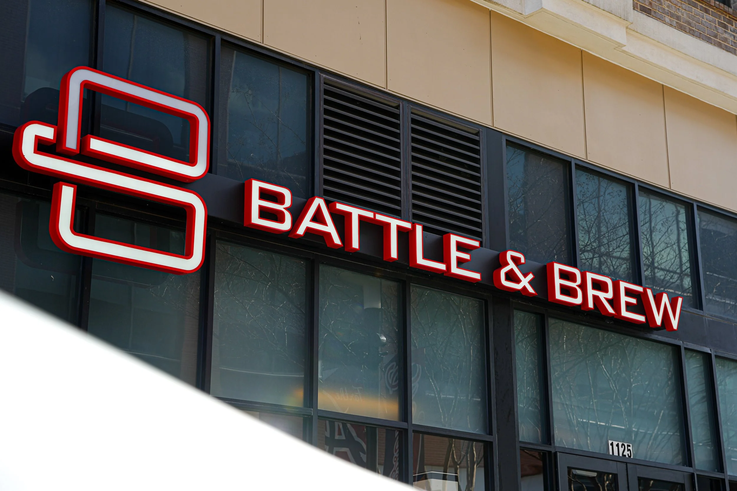 Braves Game Day Deals – $2 Game Day Beer & VIP Game Watching at Battle &  Brew — Battle & Brew | The Battery ATL