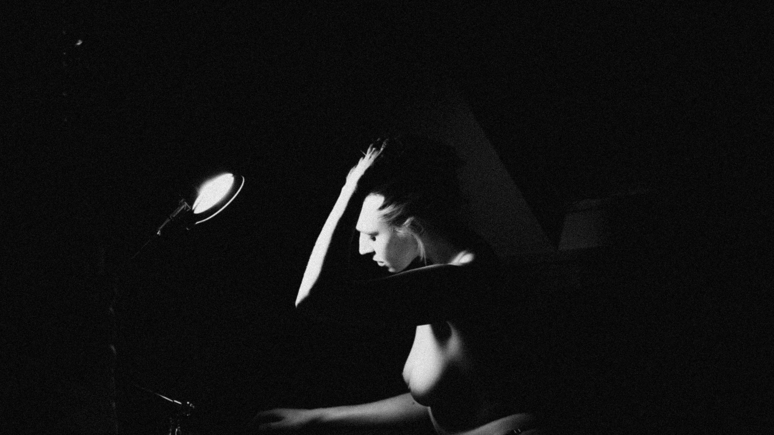 KA_Melinda_OfLoveLost 300_1920.jpg