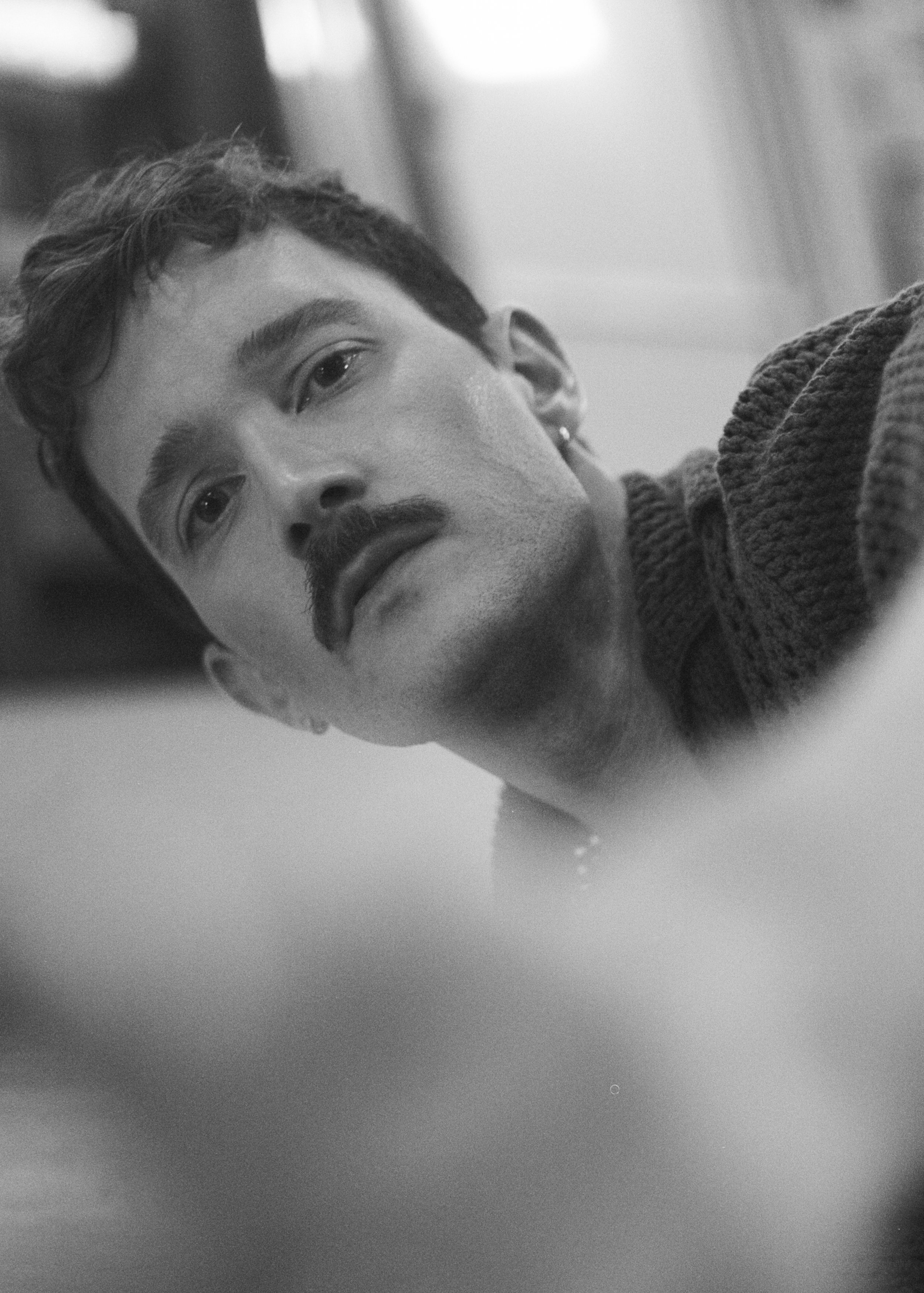 G1_Stage_to_studio_0105_Gabriel_Roll05 P400_019 cropped site.jpg