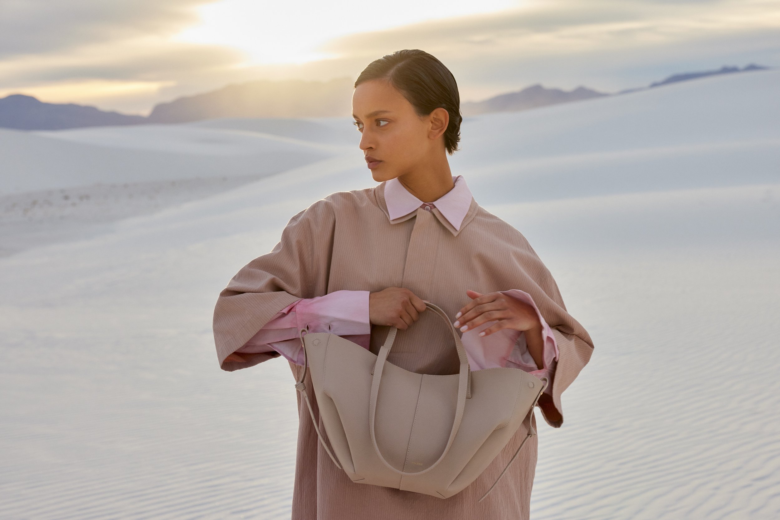 WHITE_SANDS_CYME_MINI_TAUPE_038 bd.jpg