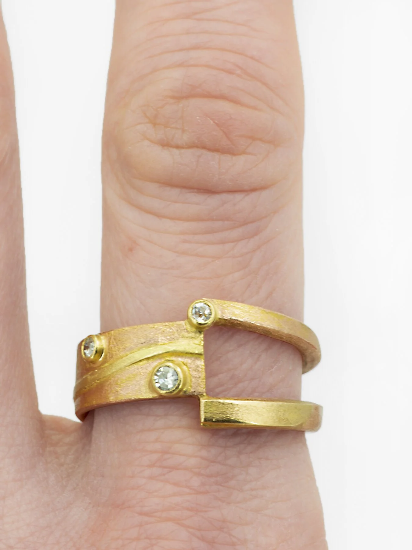 Asymmetric Round Ring in Rose Gold and Yellow Gold Wave with 3 Diamonds on.jpg