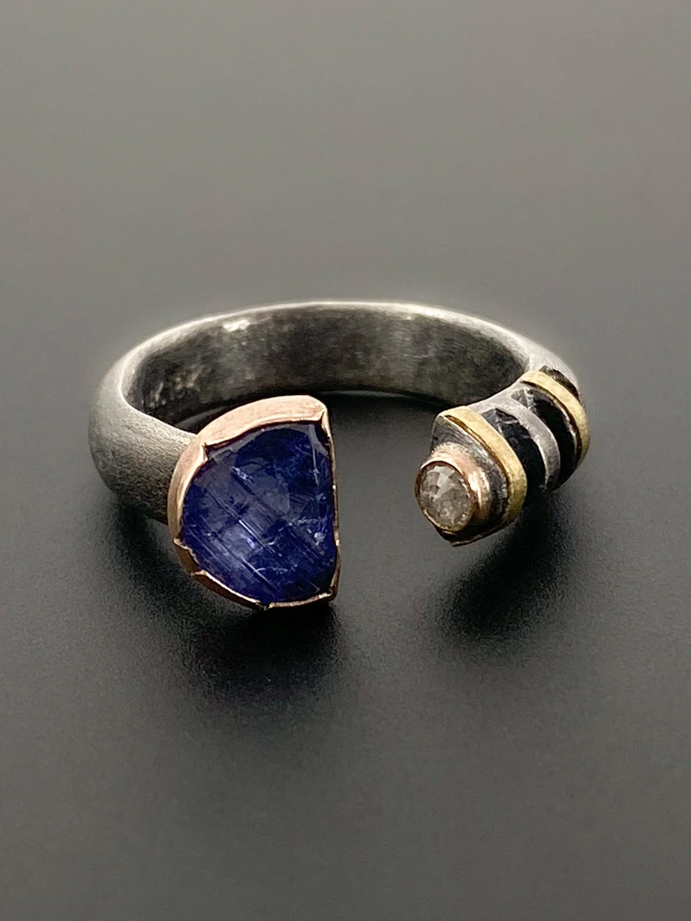 Tanzanite and Rose Cut Diamond Cut Ring 2.jpg