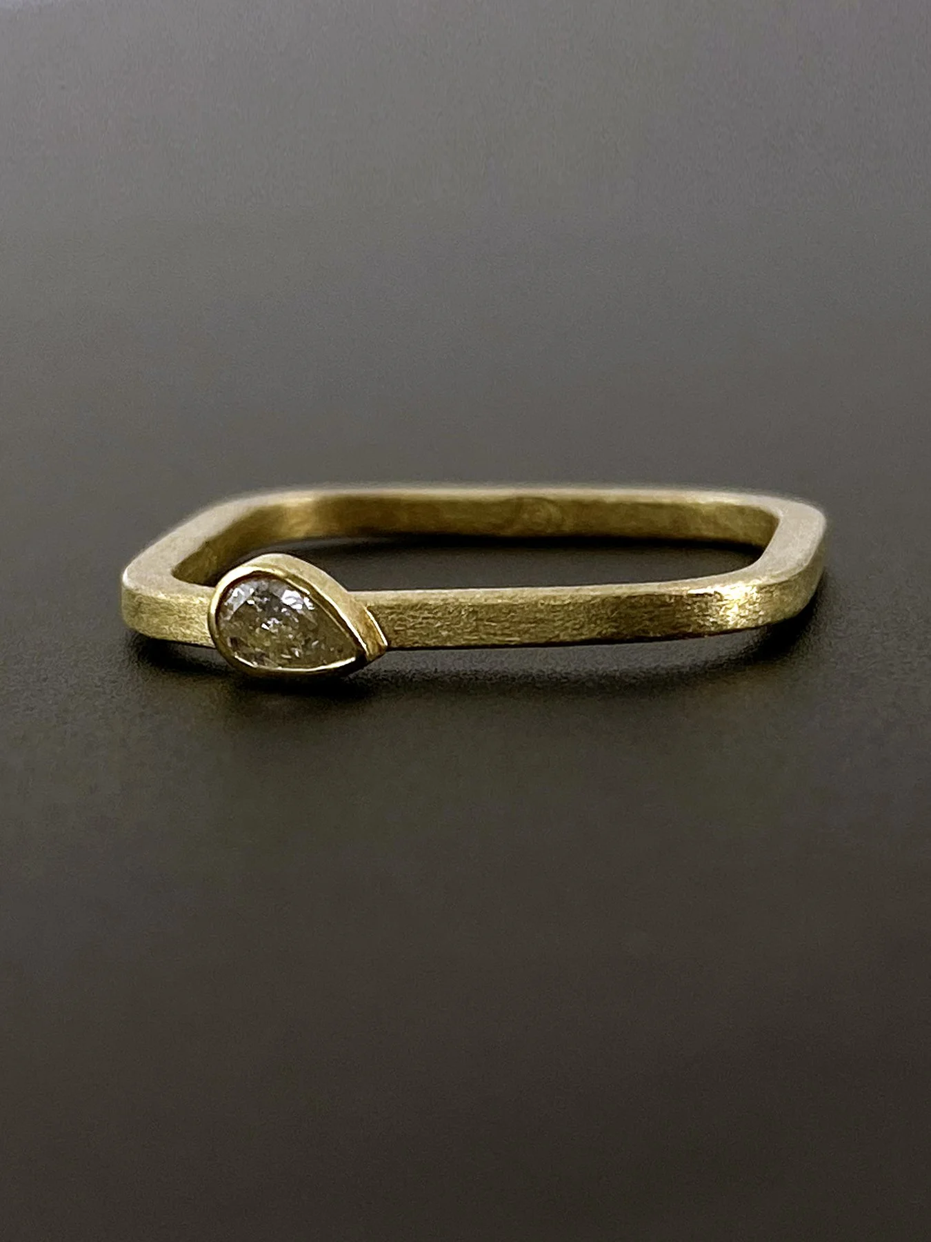Pear Diamond on Gold Square Band 4.jpg