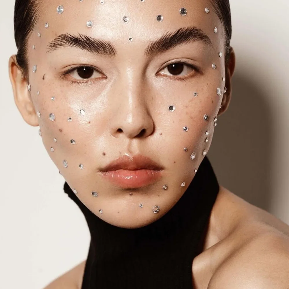 Beauty story by the fabulous aesthetique of @fannyturcottephotography &hellip;.

Salidat
Photography &amp; stylisme: Fanny T
HMuA: @amandakaymakeup
Model: Salidat @a.n.t.mgmt
Book Fanny @d_and_d_management 💫