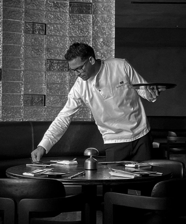 Kimyona Speakeasy: Riyadh's Hidden Gem Fuses Photography with Asian Cuisine