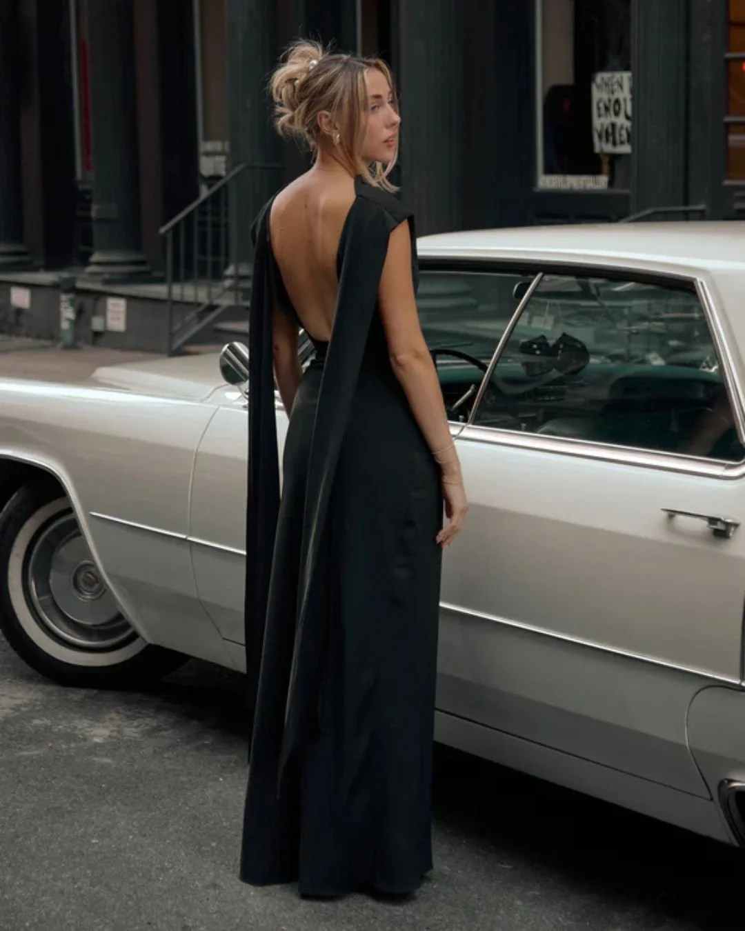 POST COVER template for dark BG (4).jpg