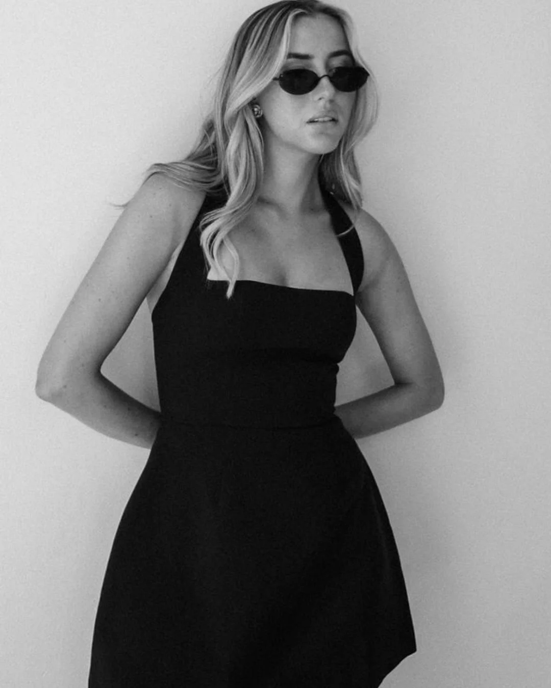 POST COVER template for dark BG (5).jpg