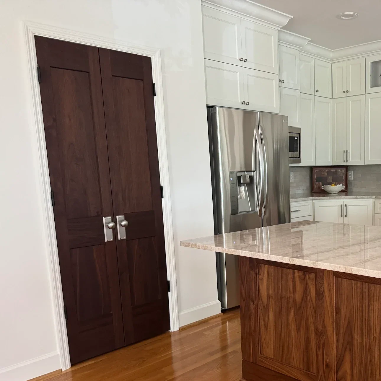 Oliver+Peruvian+walnut+door.webp