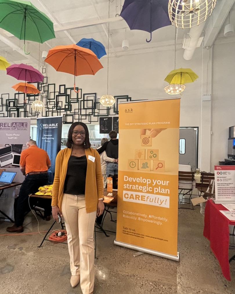 Great time exhibiting at the London Chamber of Commerce MEGA Business After 5 yesterday evening!

Lovely to meet new faces, reconnect with familiar faces, and share about our DIY Strategic Plan program.

Thanks London Chamber for organizing another g