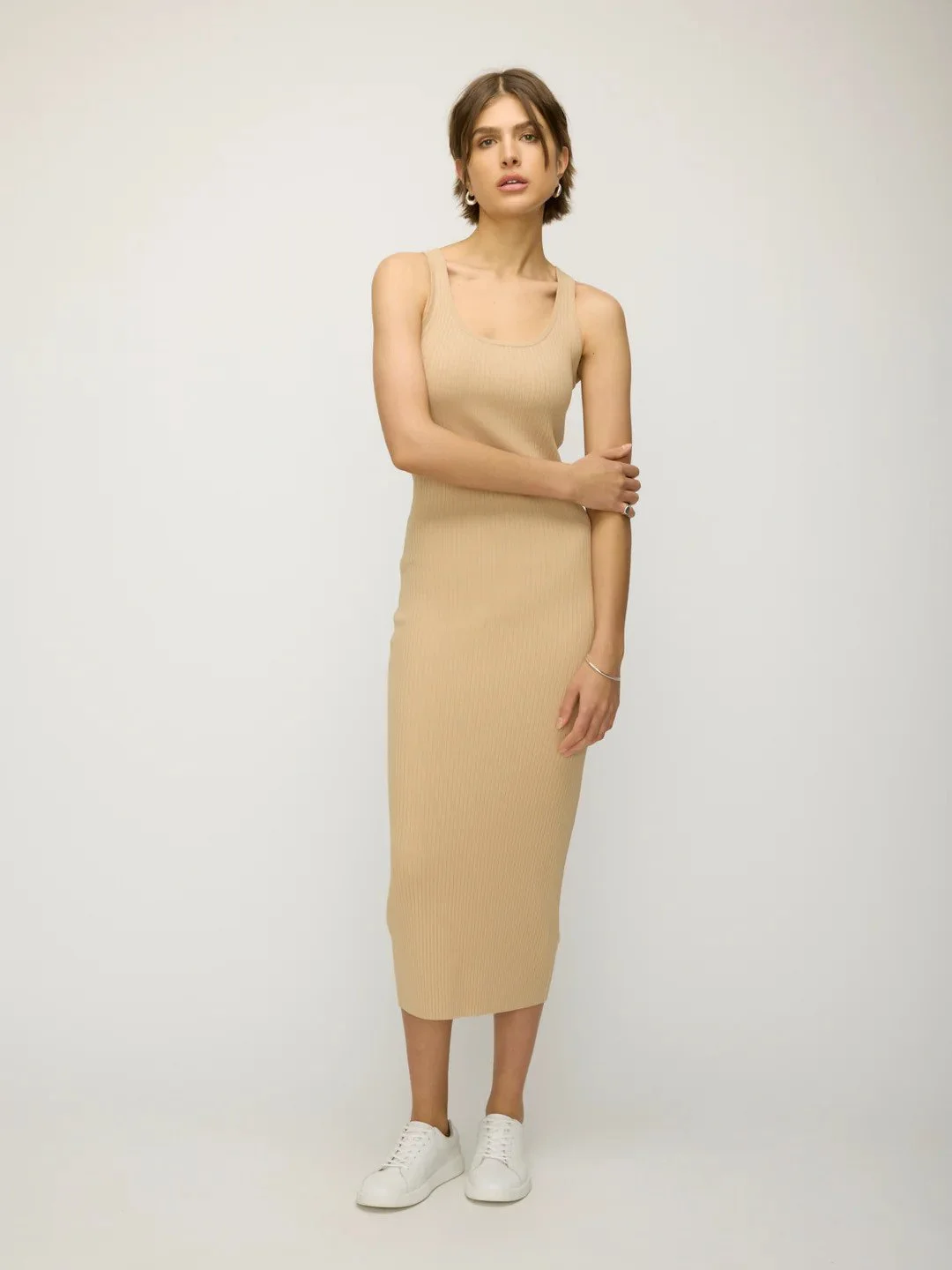 KWD10197SavoirSweaterDress-LightTan_021.jpg