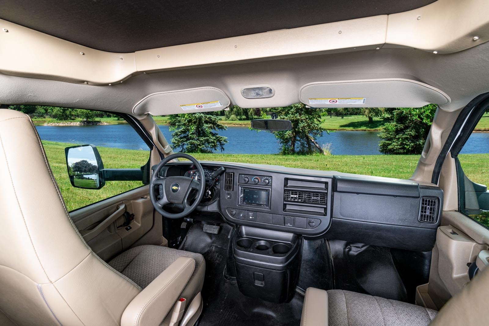 DRIVER SIDE CAB.jpg