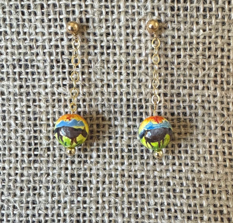 Sunny.gold.earrings.6.png