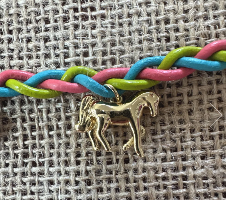 velvet.bracelet.3.png