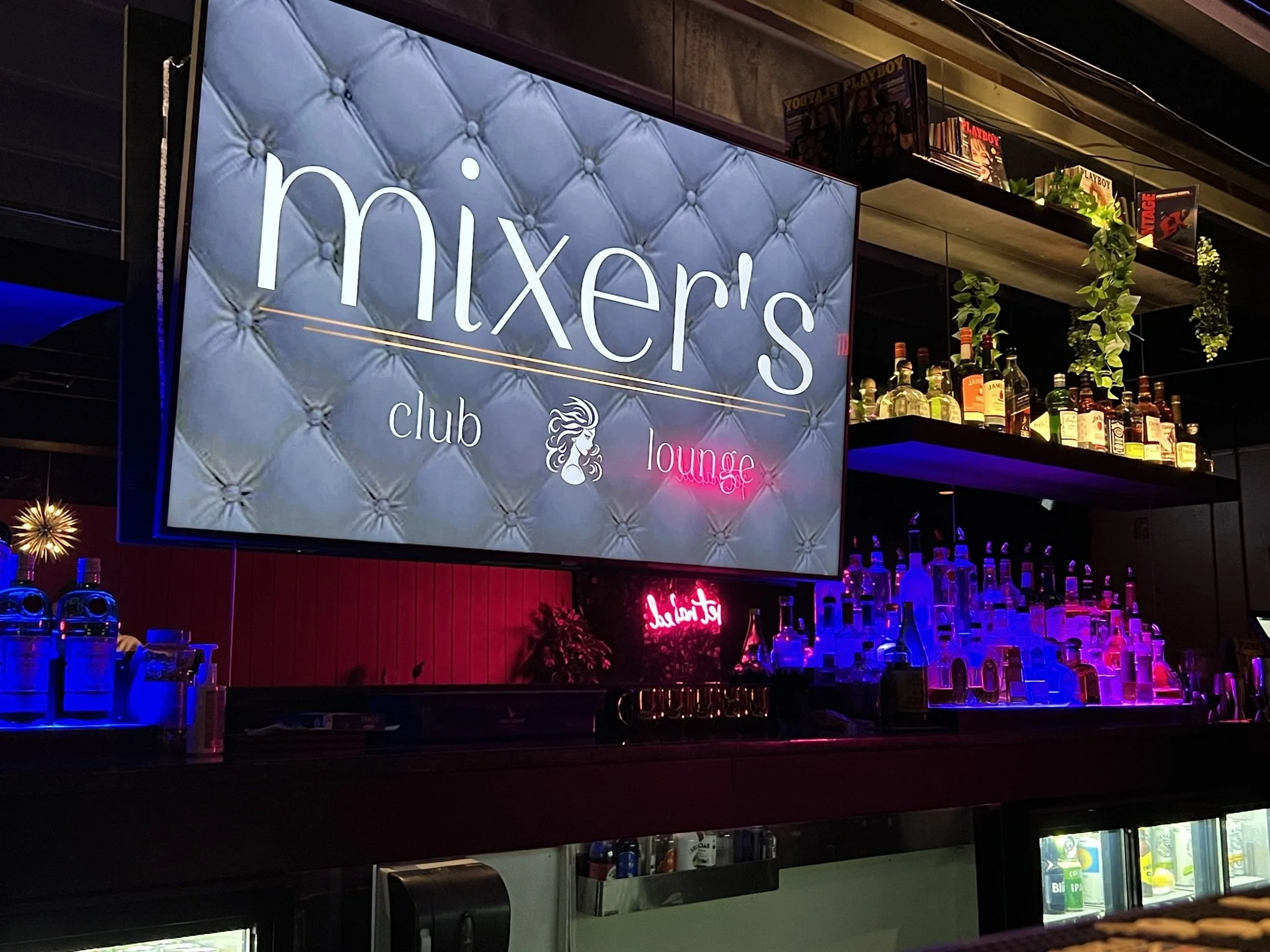 Mixers Club & Lounge