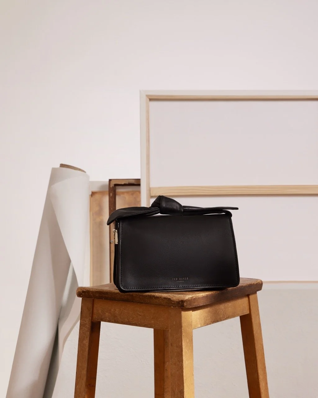 SS22 NEW SEASON PRINTS WK14_SHOT 04 68 Large.jpeg