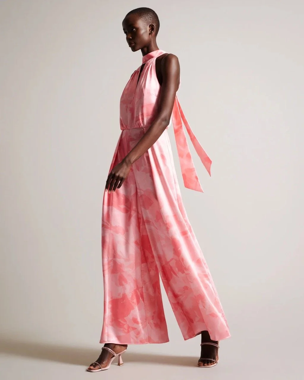 268341_CORAL_1 Large.jpeg