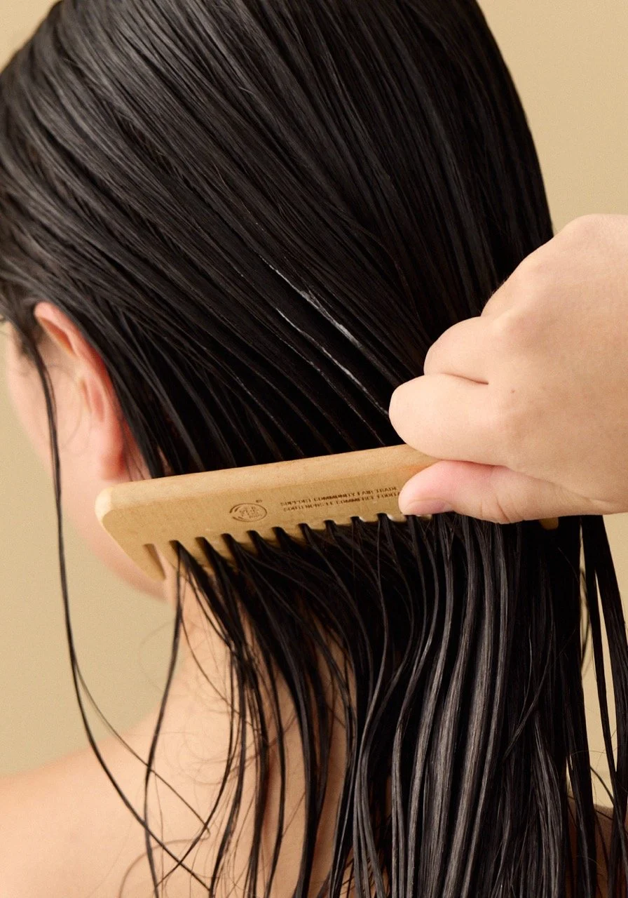 1042574_GINGER_SCALP_CARE_CONDITIONER_400ML_GOLD_0165 Large.jpeg