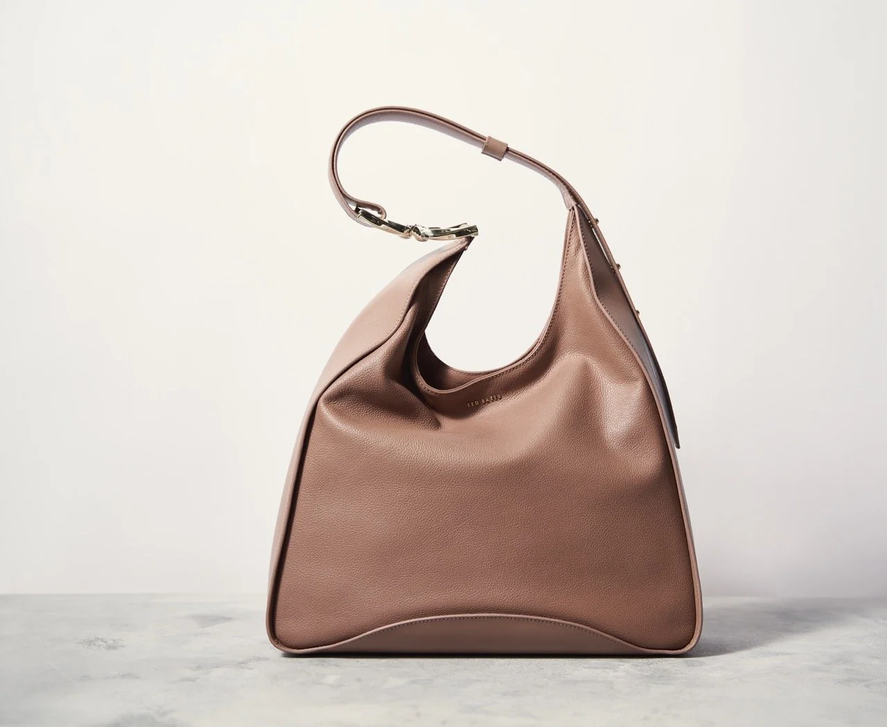 Q4 NEWNESS STILL LIFE_2_3 Large.jpeg