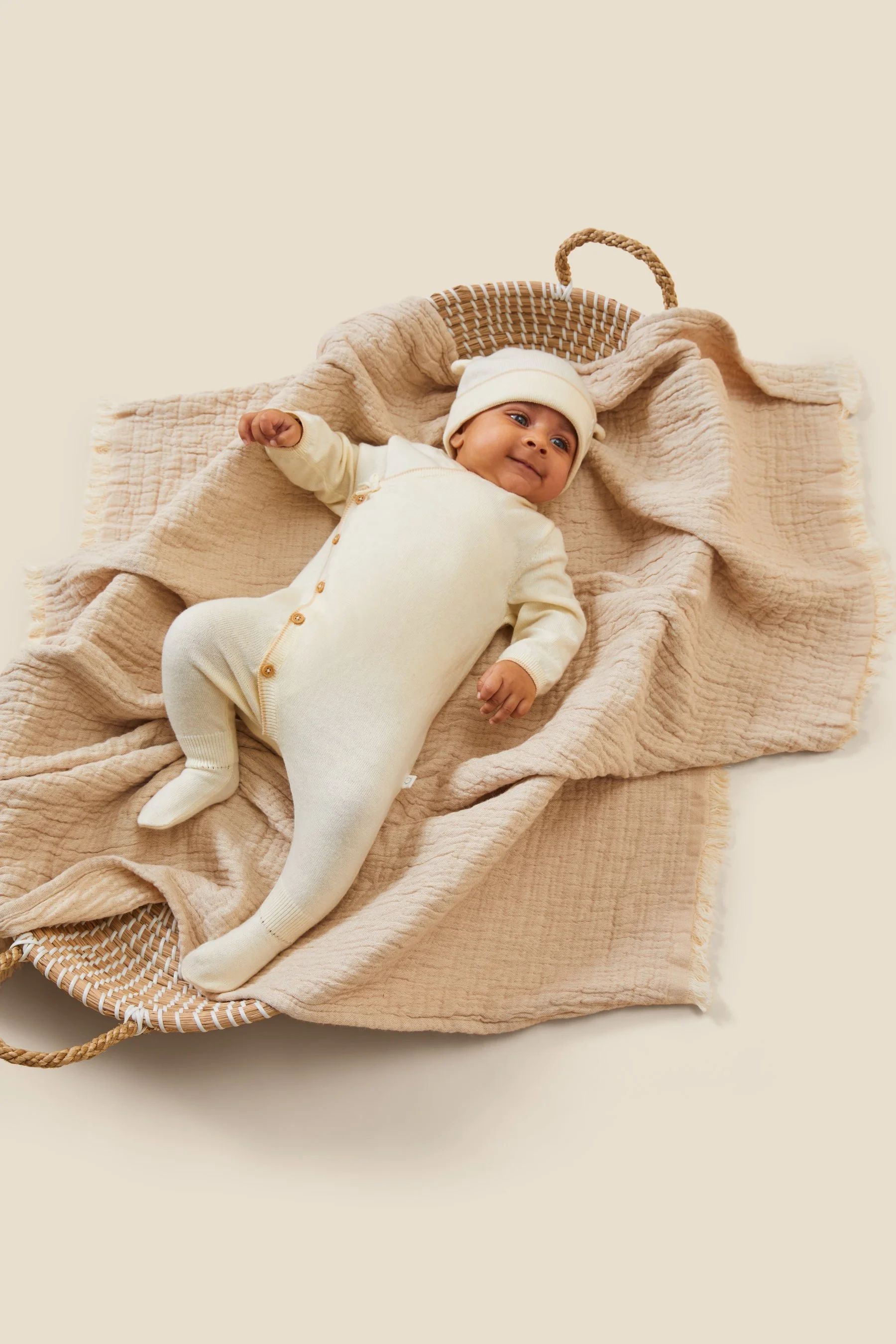 ES360CA_Knitted Kimono Jumpsuit & Hat Set_449.jpg