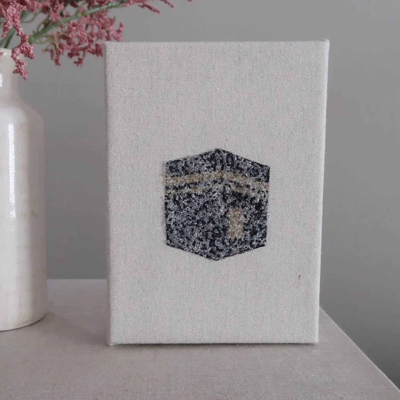 Beaded Kaaba Shelf Decor Block