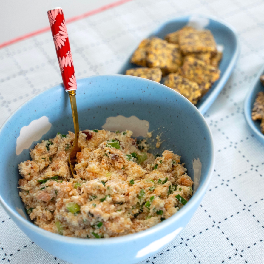 Easy Fish Dip (Pastinha de Peixe)