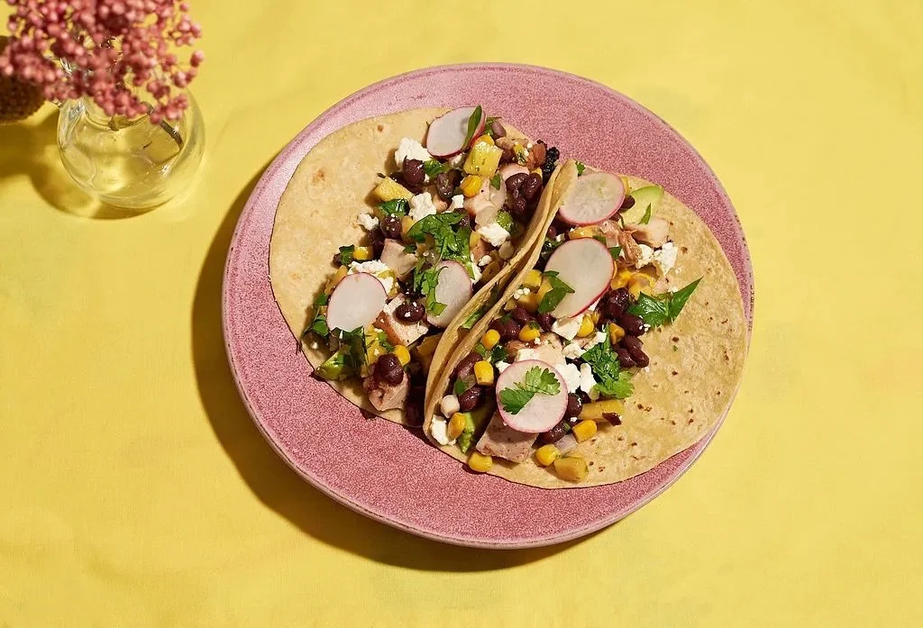 Black Bean Mango Salsa (Salsa de Manga e Feijão Preto)