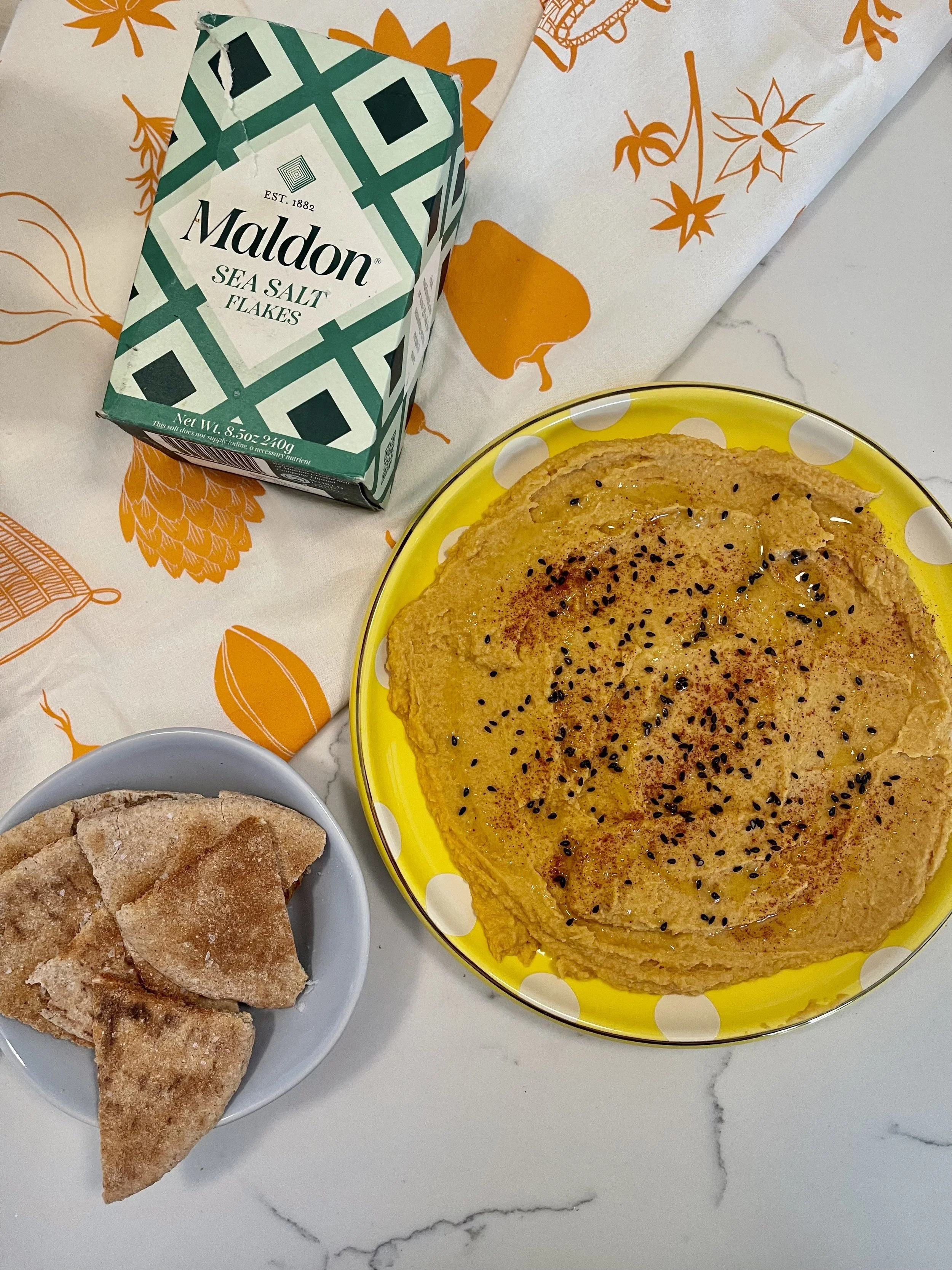 Pumpkin Hummus (Creamy Fall Chickpea Dip) Pumpkin Hummus (Creamy Fall Chickpea Dip)