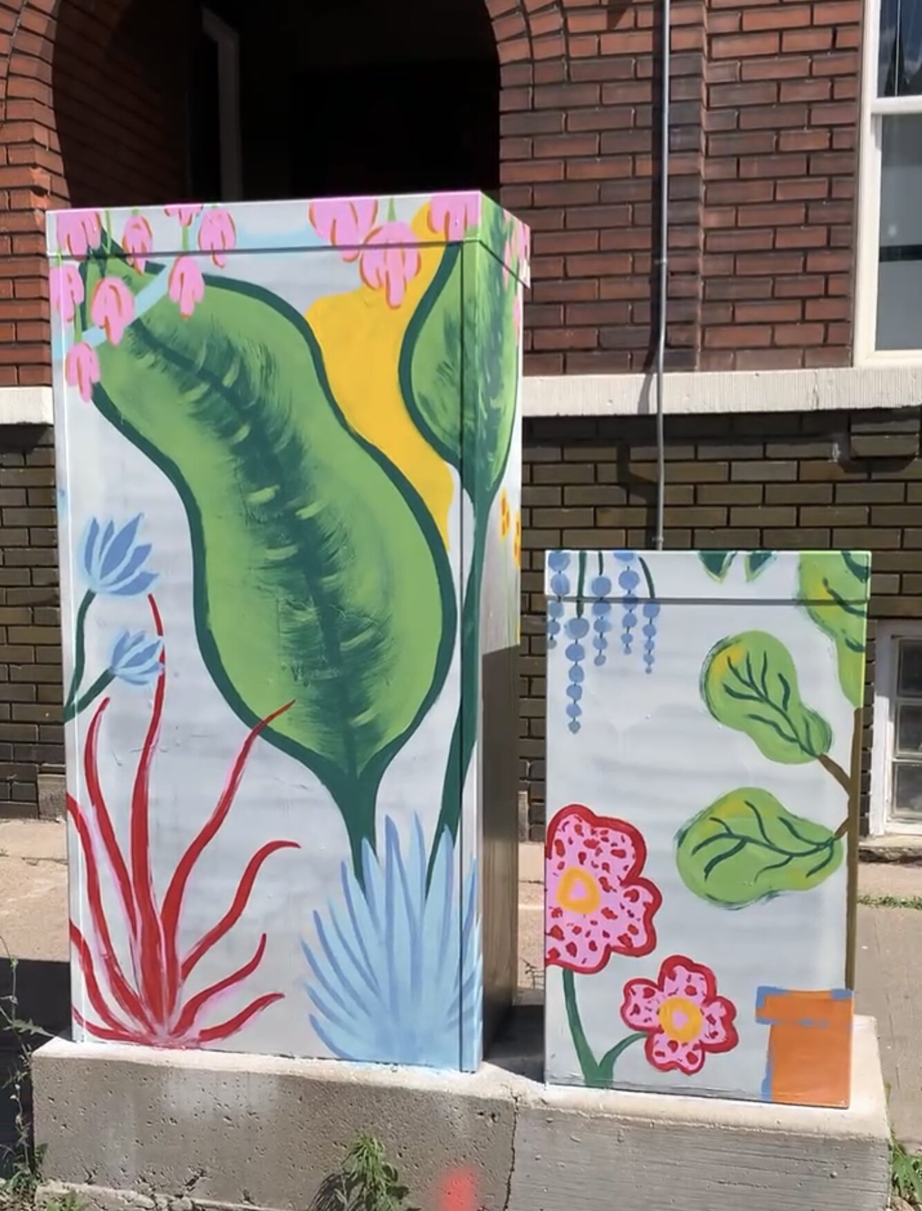 DB2ED6D4-275F-4289-9F05-8A6032A780D6