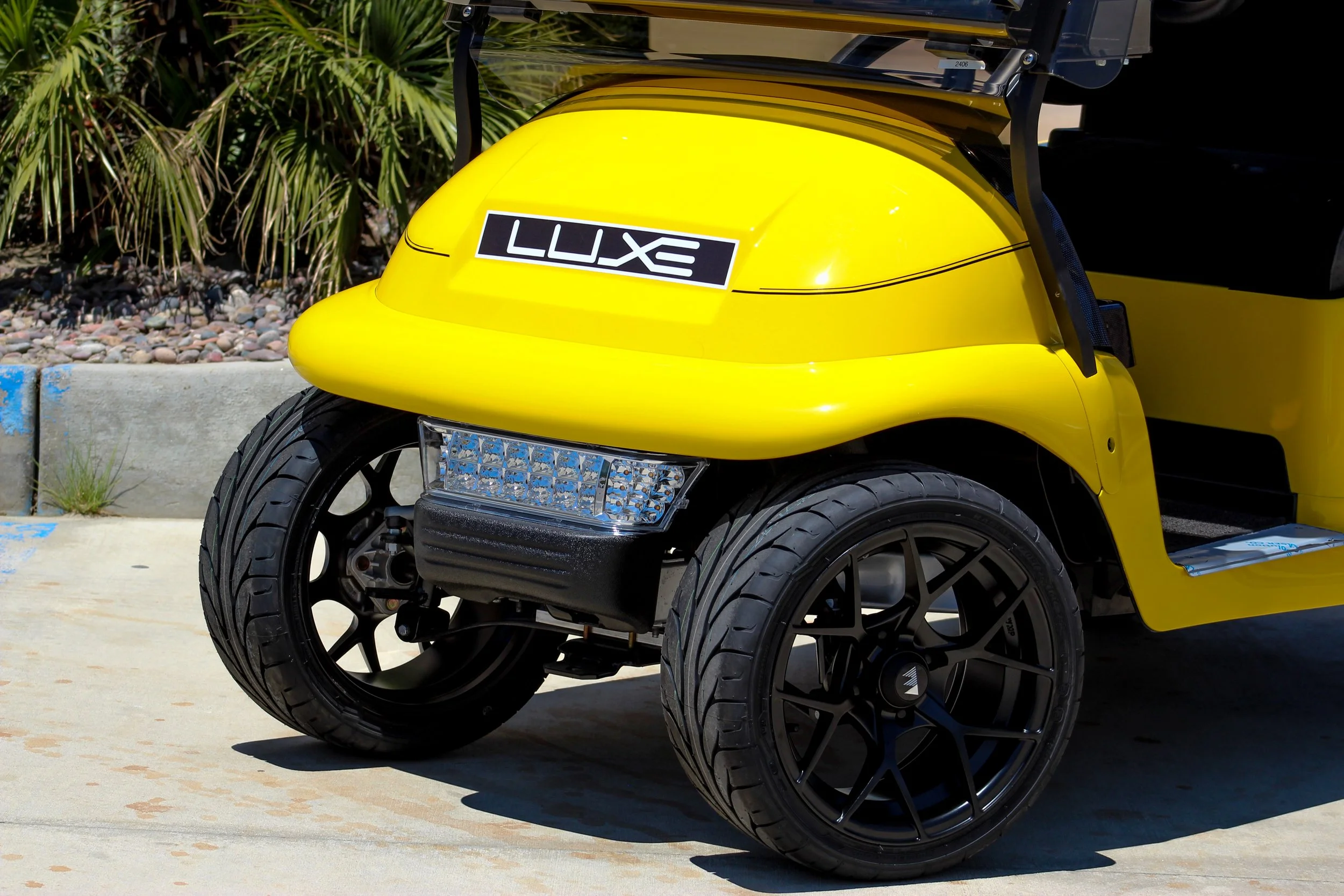 Luxe Madison Edition — Luxe Electric Cars. Custom Golf Carts