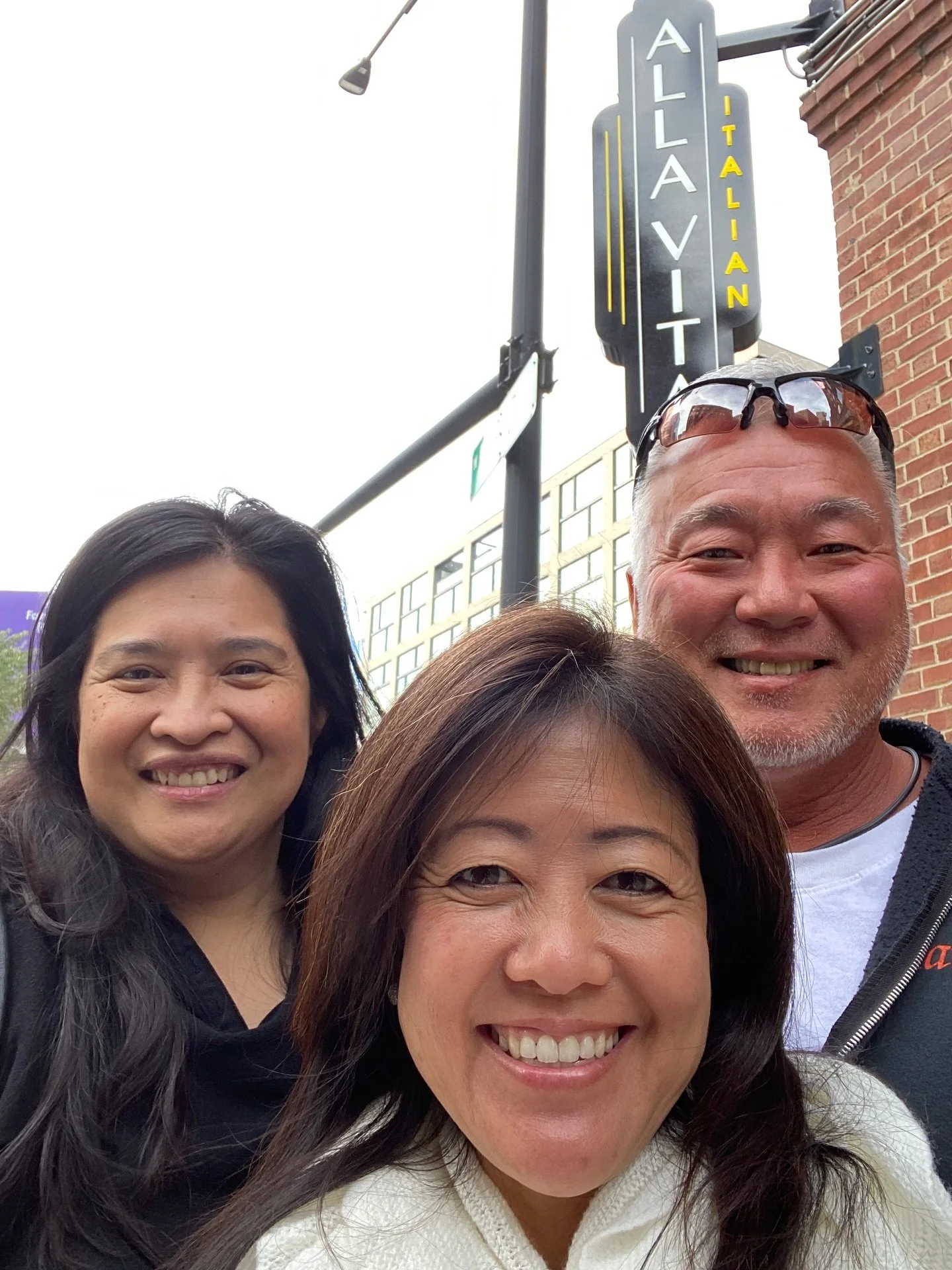 From clients to lifelong friends 🤍✨ Congratulations to Mylen &amp; Paul on their 21st anniversary (September 5th)! 🌺💍

It&rsquo;s moments like these that remind us why we love what we do &mdash; the relationships go far beyond the wedding day. Che