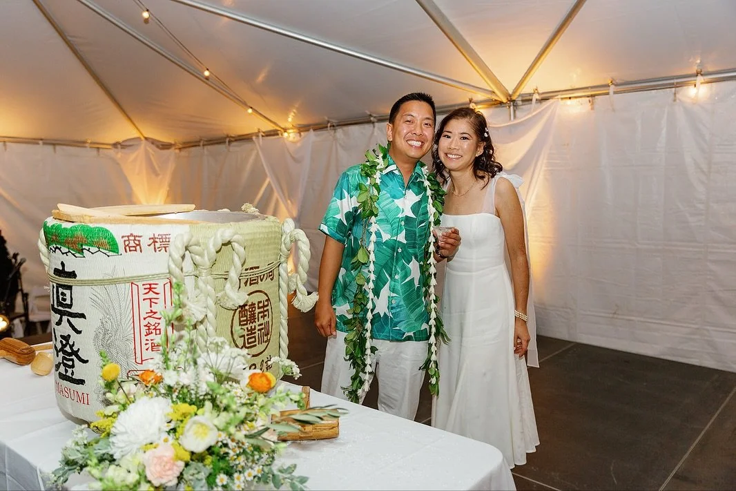 🥂✨ One of our favorite moments from Taryn and Daniel&rsquo;s wedding &mdash; the Kagami Biraki ceremony, a beautiful Japanese tradition symbolizing harmony and new beginnings. 💫

We love helping couples incorporate meaningful cultural elements into