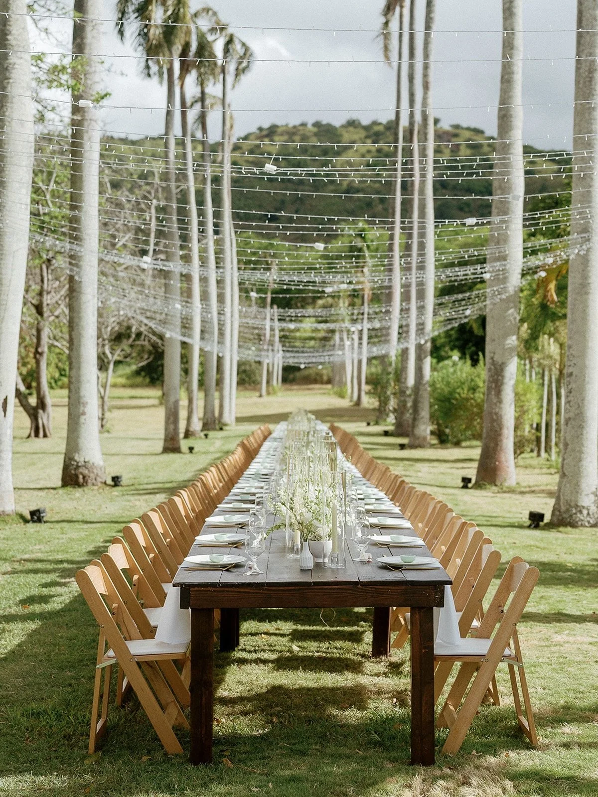 Sydnie &amp; Han&rsquo;s wedding was all about the details &mdash; thoughtful touches, soft textures, and moments that felt beautifully true to them. ✨💍

Swipe through the little things that made their day unforgettable.

wedding planner: @neuevents