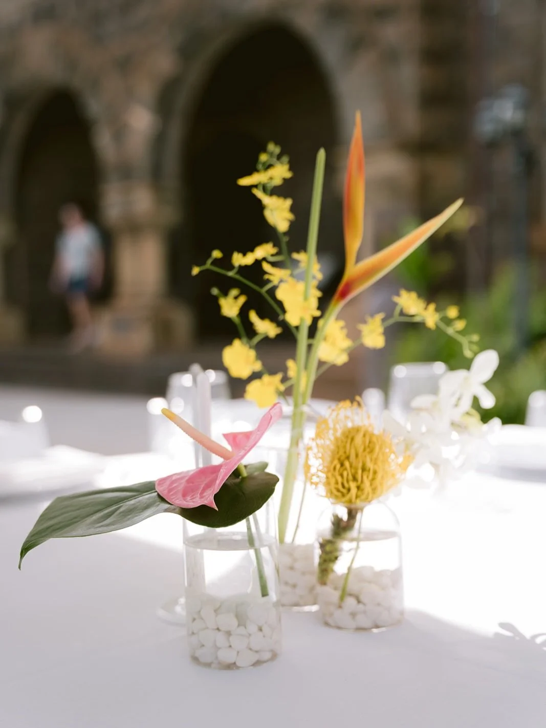 Light, airy, and just a little bit dreamy ✨
Soft details, gentle glow, and a space that feels effortlessly romantic 🤍 

wedding planner: @neuevents 
venue: @bishopmuseum 

#weddingplanner #weddingreception #wedding #hawaii #outdoorwedding

neu event
