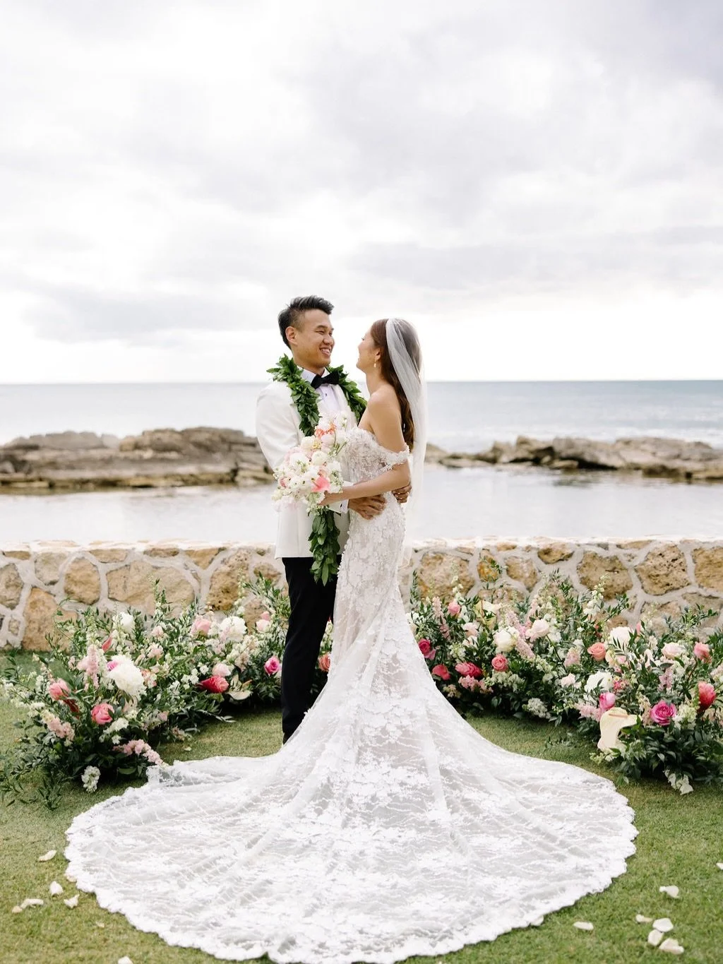 Wishing the happiest anniversary to Remy + Kyle 🤍✨

Your day was truly something out of a dream&mdash;filled with so much love, laughter, and the sweetest moments we&rsquo;ll never forget. We feel beyond grateful that you trusted @neuevents to be a 