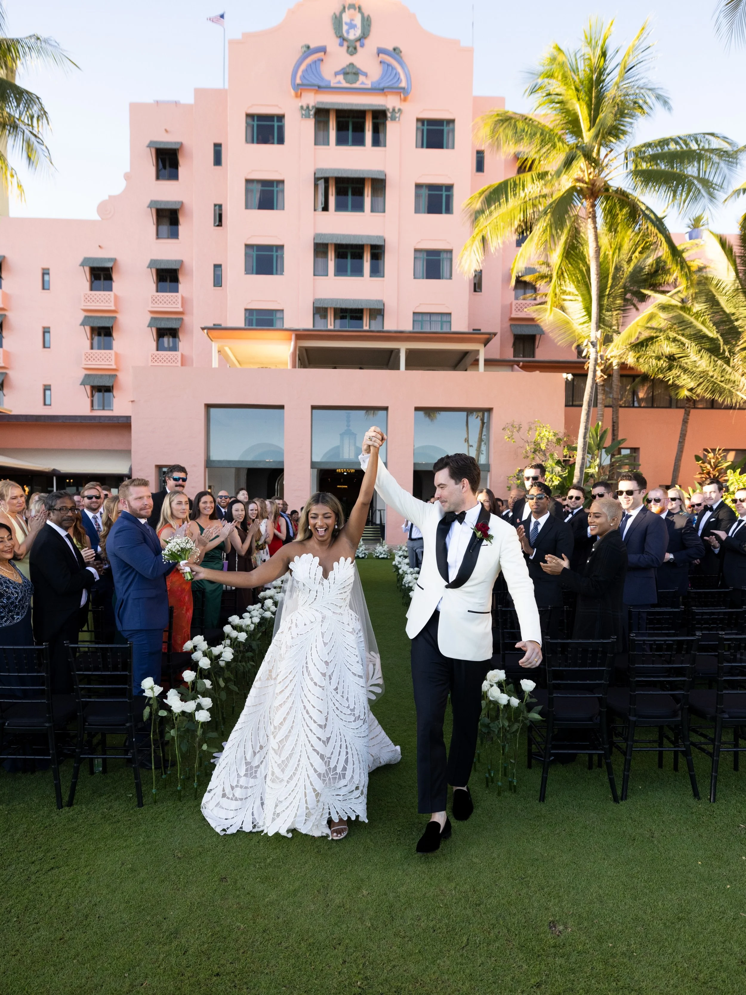 That just said &ldquo;I do&rdquo; feeling

wedding planner: @neuevents
florals: @alwaysflowers808weddings 
hair &amp; makeup: @revealhairandmakeup photography: @SeatoSkyWeddings 
venue: @royalhawaiianweddings @royal_hawaiian 

#weddingplanner #weddin
