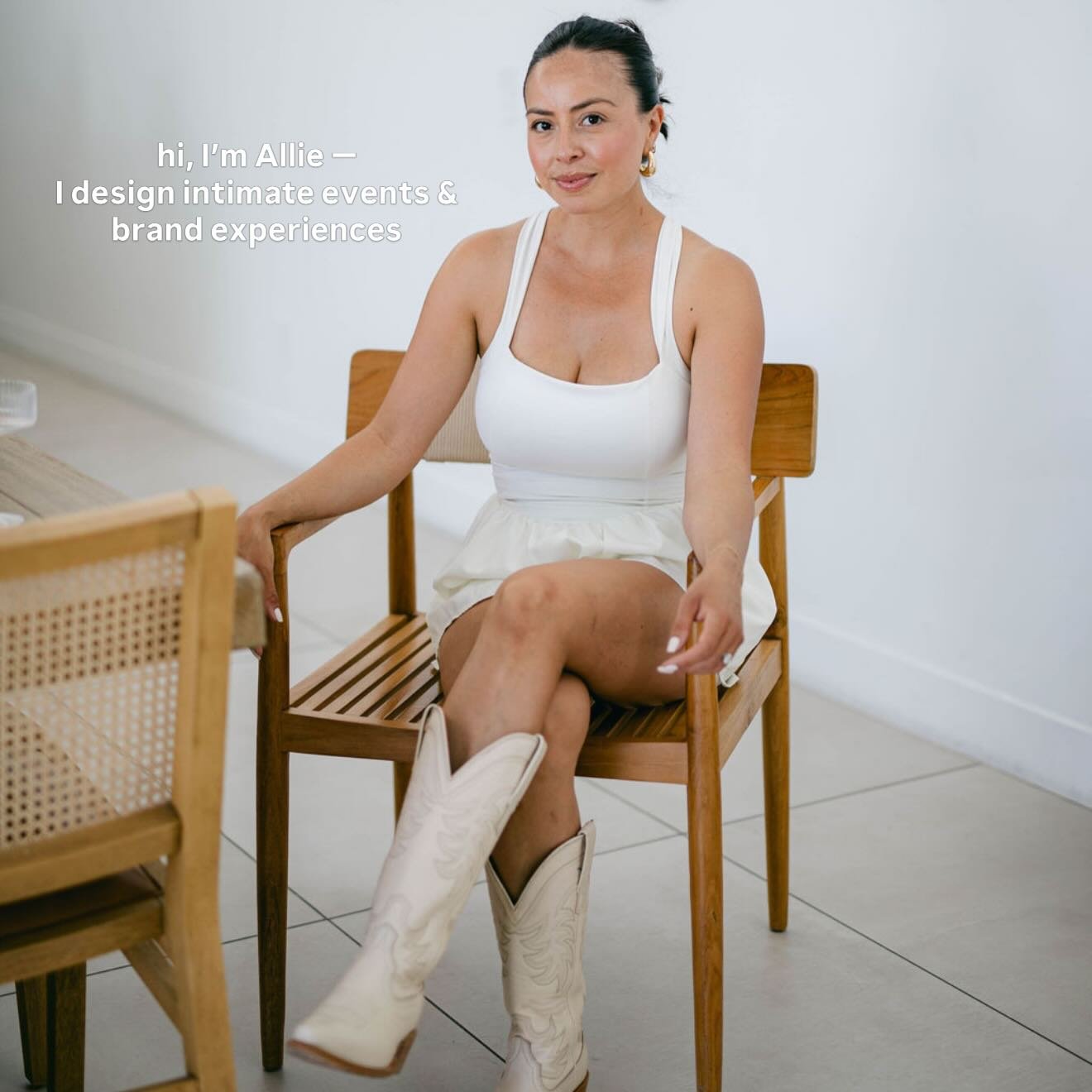 Hi, I&rsquo;m Allie 🤍
I design and produce elevated experiences &mdash; from intimate dinners, bachelorettes, and birthdays to full-scale brand activations.

Based in the desert 🌵
Palm Springs &bull; Joshua Tree &bull; beyond

Link in bio to inquir