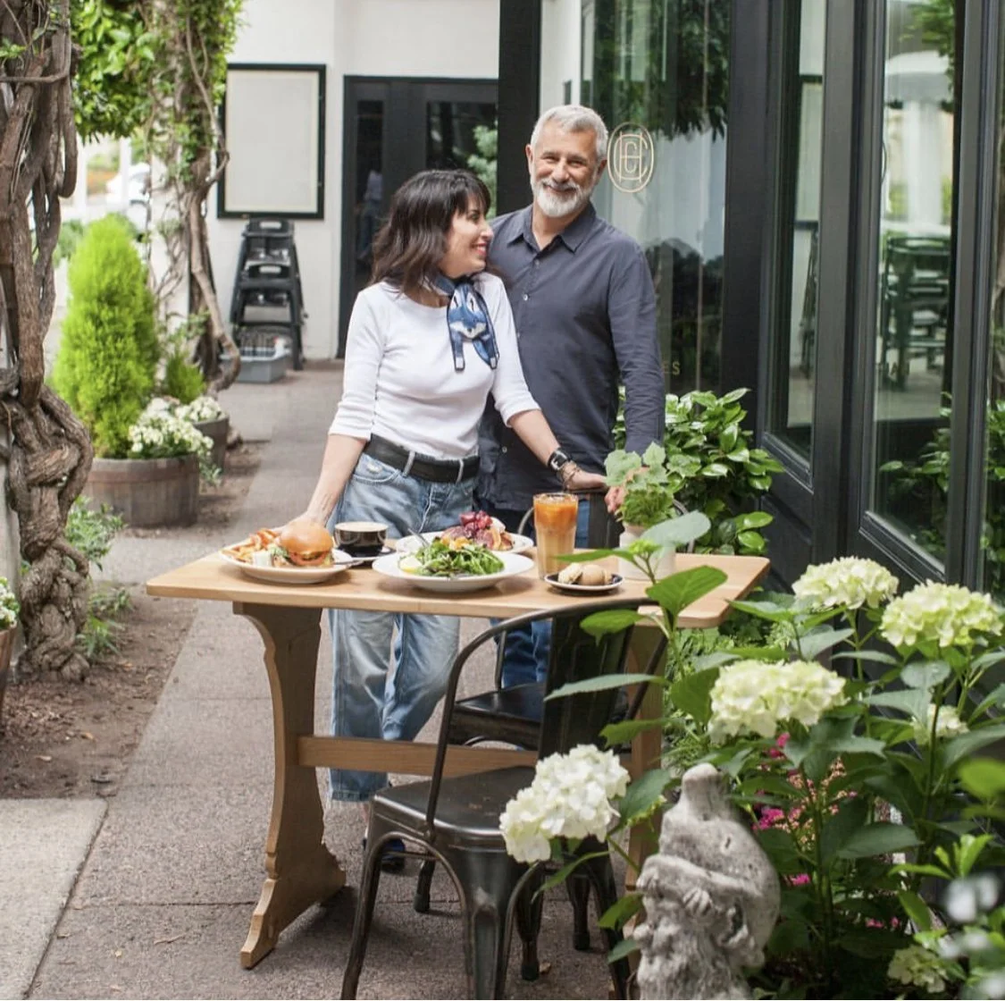 Haute Cakes Caffe Coffee, Breakfast & Lunch Newport Beach
