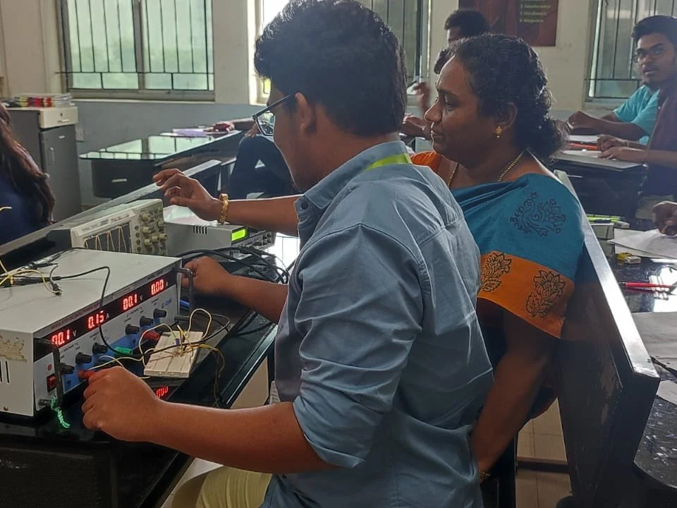 ANALOG AND DIGITAL COMMUNICATION.jpg