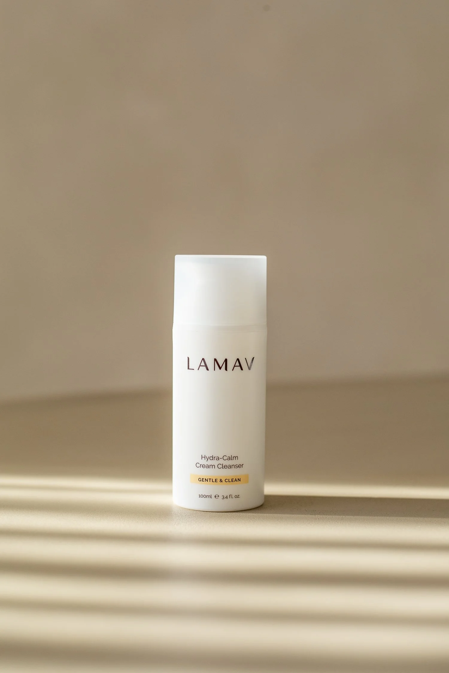 LAMAV-001.jpg