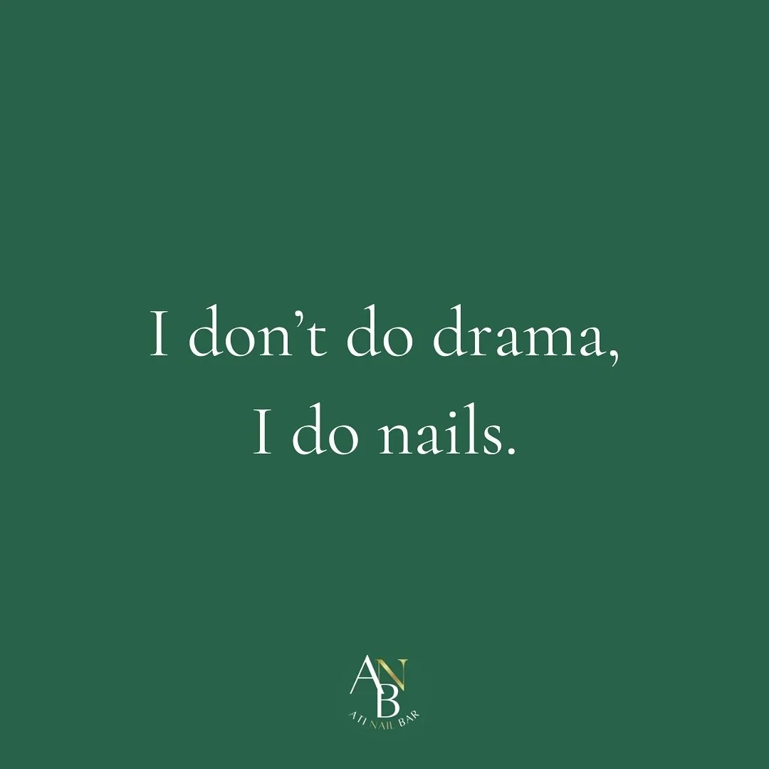 Midweek mood. 💆&zwj;♀️

#AtiNailBar #munichnails #cndshellac