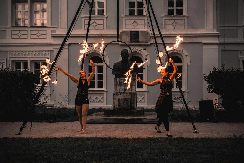 Fireshow