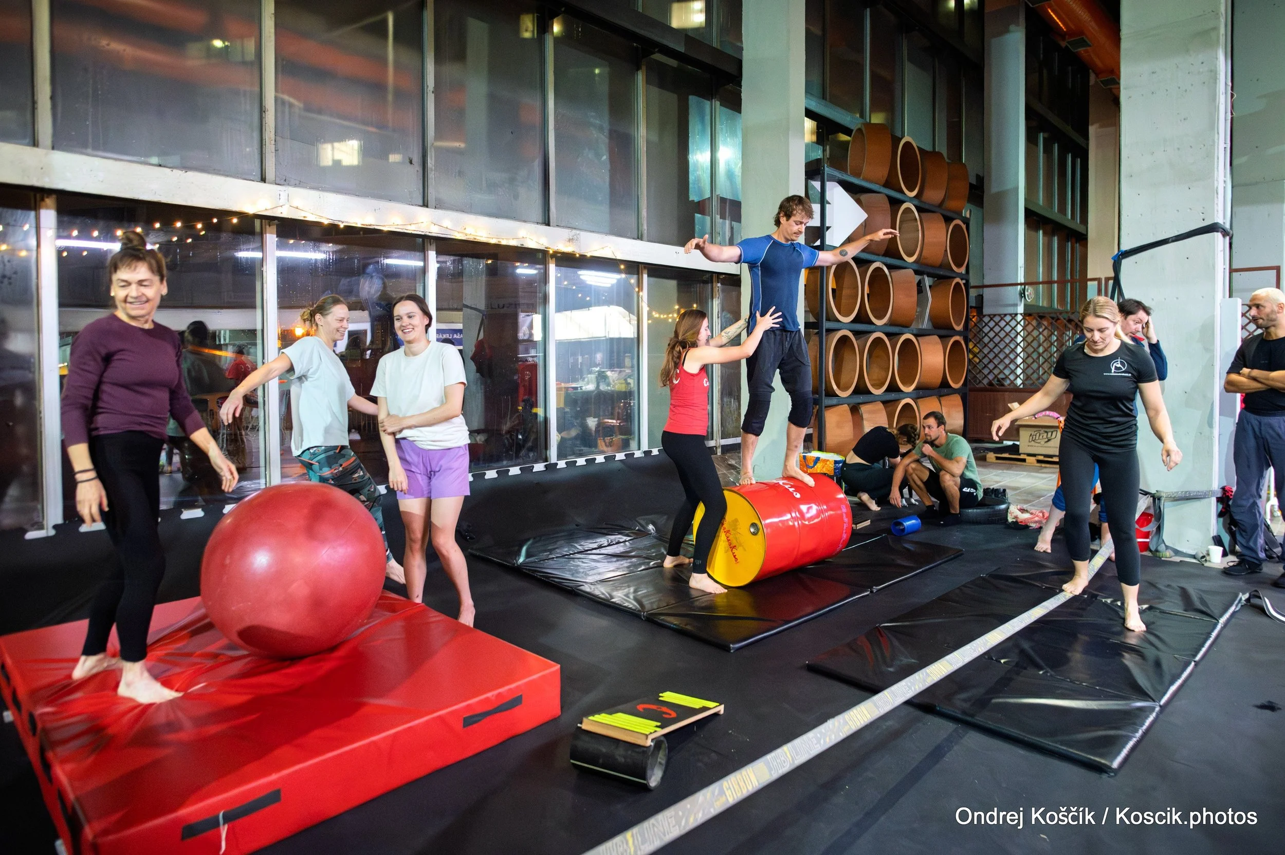 nový cirkus nepozná prekážky a je takmer pre každého