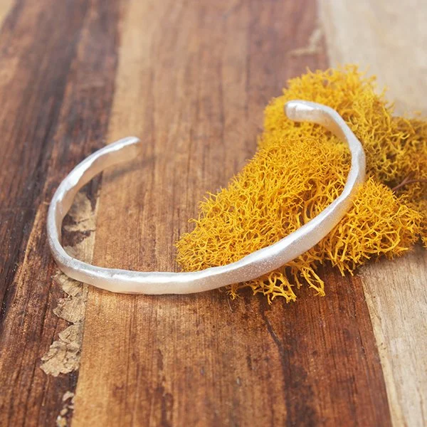 organic-shaped-cuff-bracelet-silver.jpg