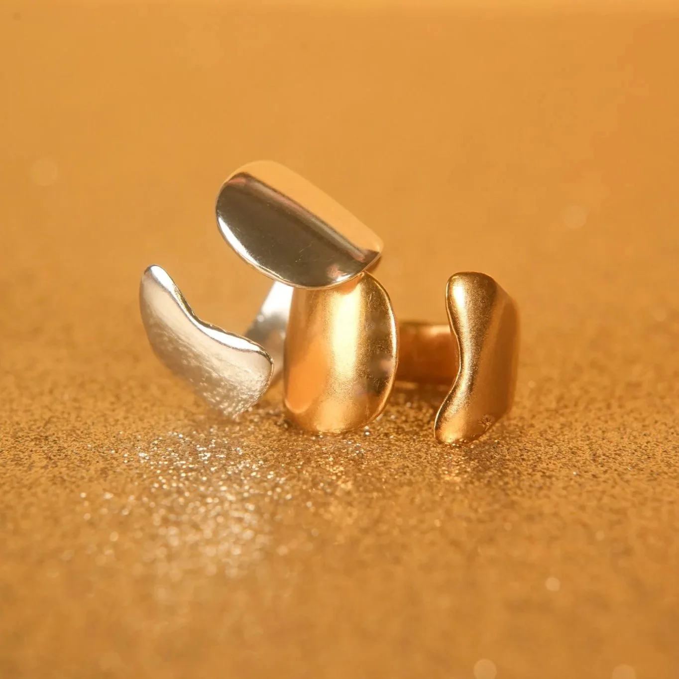 adjustable-ring-minimal-silver.jpg (Copy)