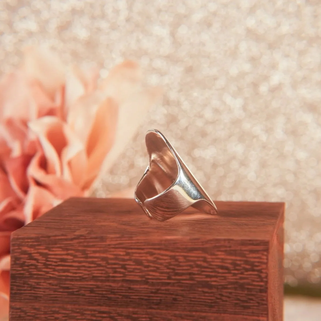 oval-adjustable-ring-handmade.jpg