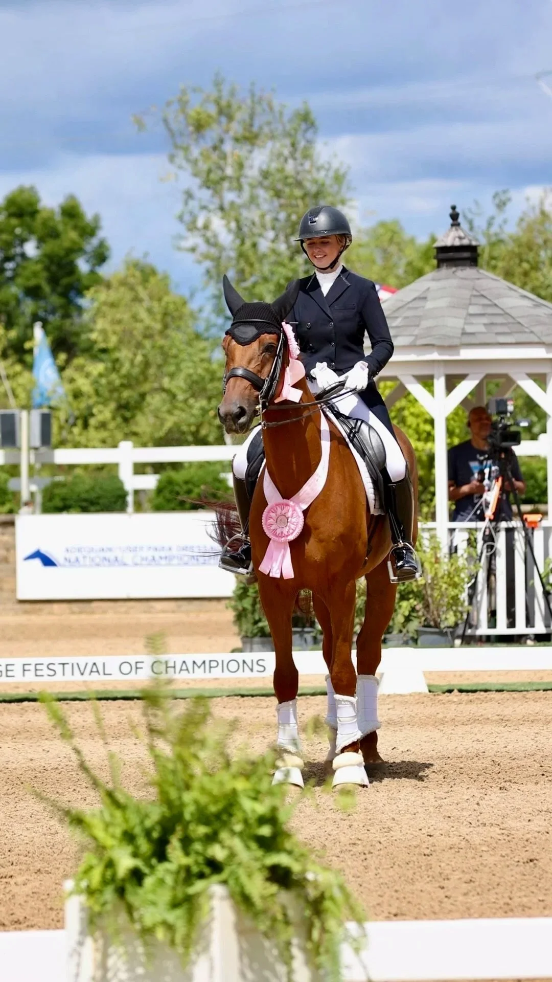 2025 USEF Festival of Champions for Dressage, Young Riders Bon Ami 36 & Kat, 4th Individual & 5th Overall