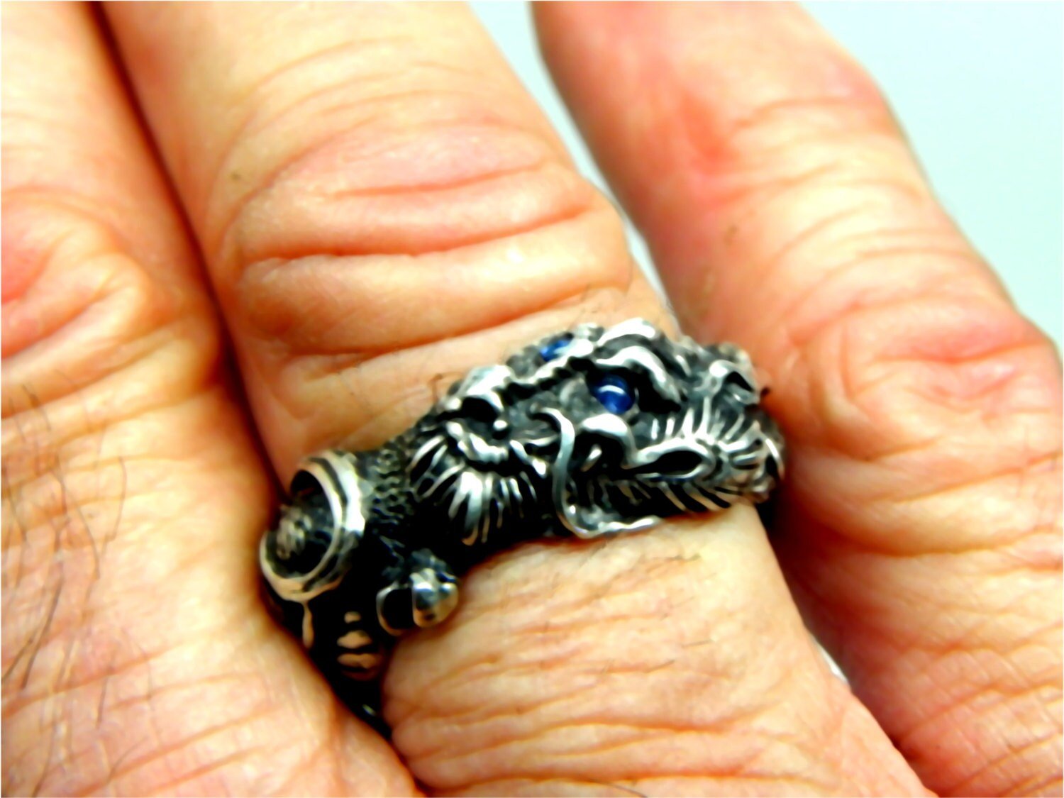 https://i.etsystatic.com/5308472/r/il/d4e7b2/815432200/il_fullxfull.815432200_4d08.jpg
